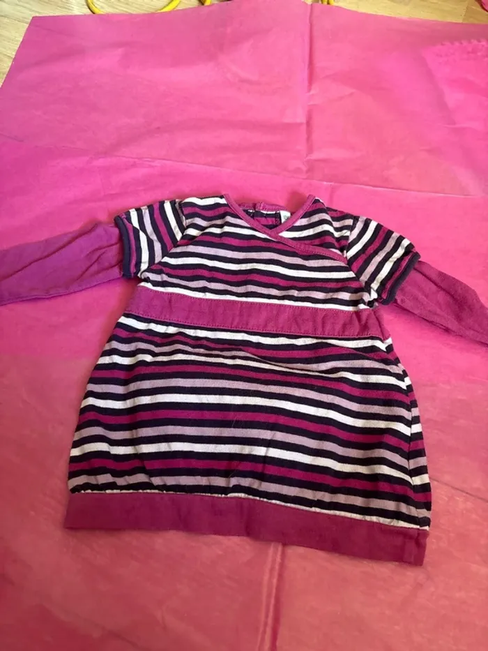 Haut rose mauve