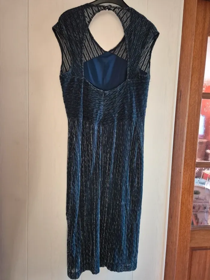 Robe de mariage bleue foncé brillante - photo numéro 5