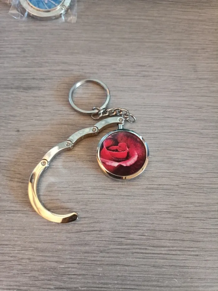 Accroche sac femme en métal - photo numéro 4