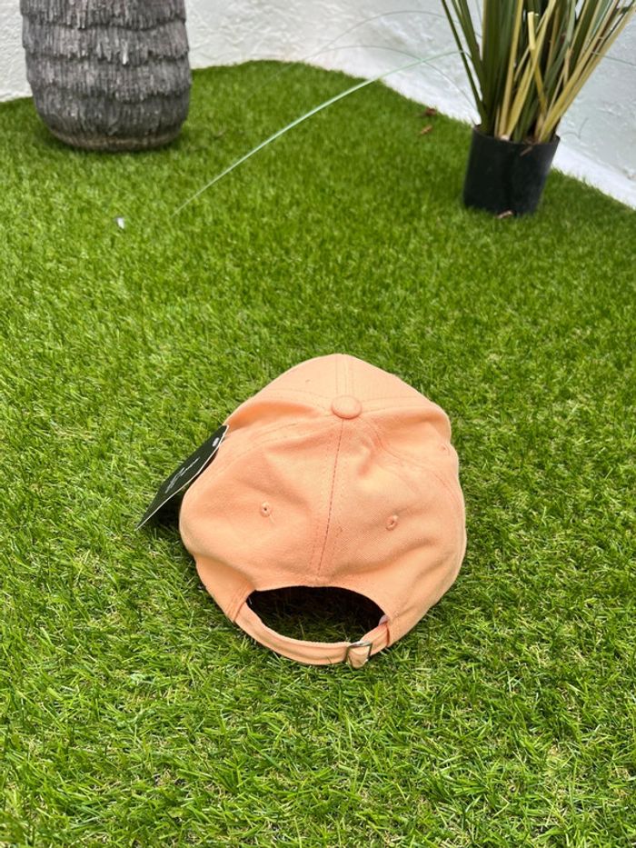 Très belle casquette neuve - photo numéro 4