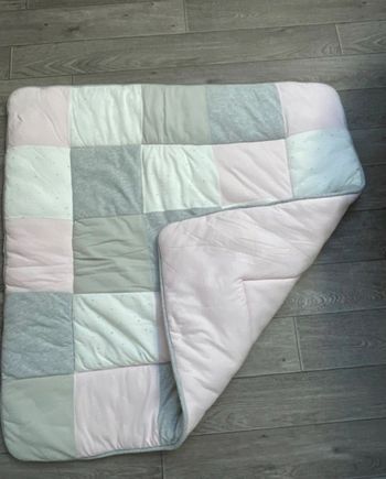 Tapis de parc Bemini 100 x 100 cm gris rose étoiles