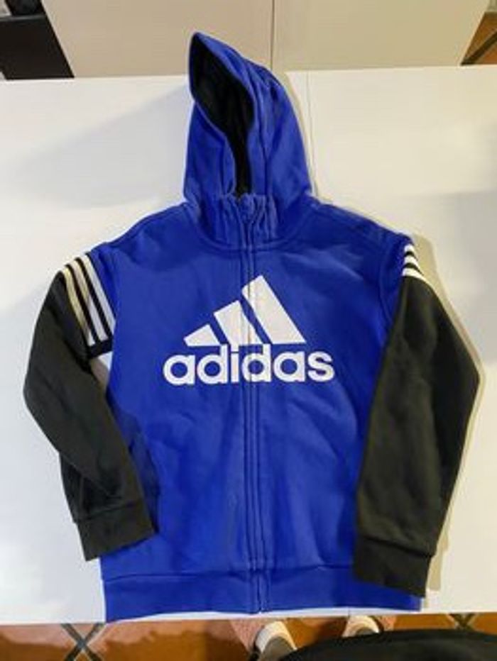 Veste noir et bleu marine adidas taille 10 ans enfants