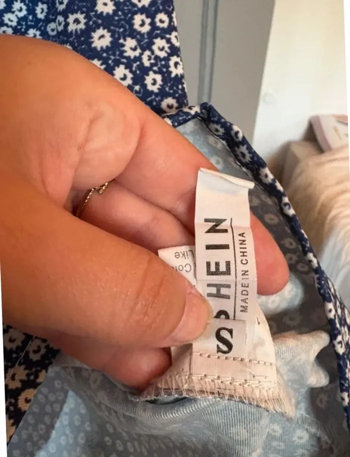 Petite robe à fleurs SHEIN taille S - photo numéro 6
