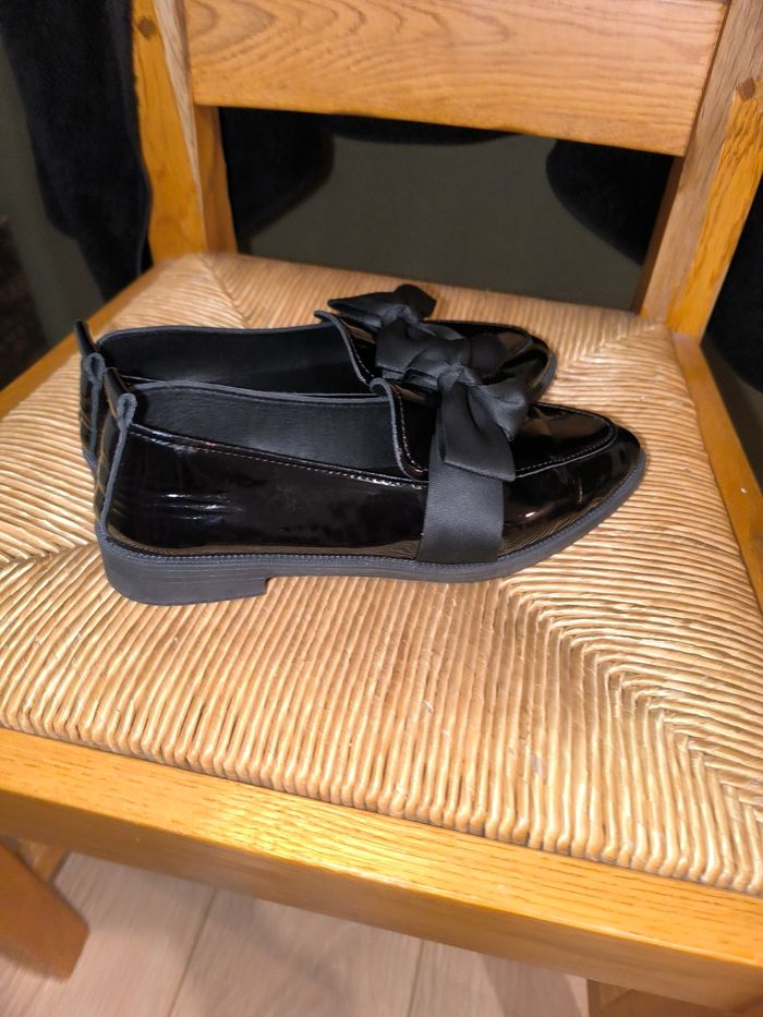 Vend robe et chaussures - photo numéro 3