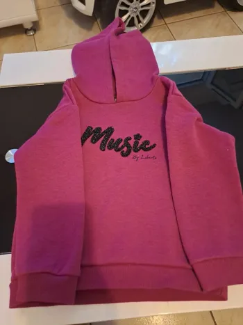 Sweat à capuche fille 4 ans liberto