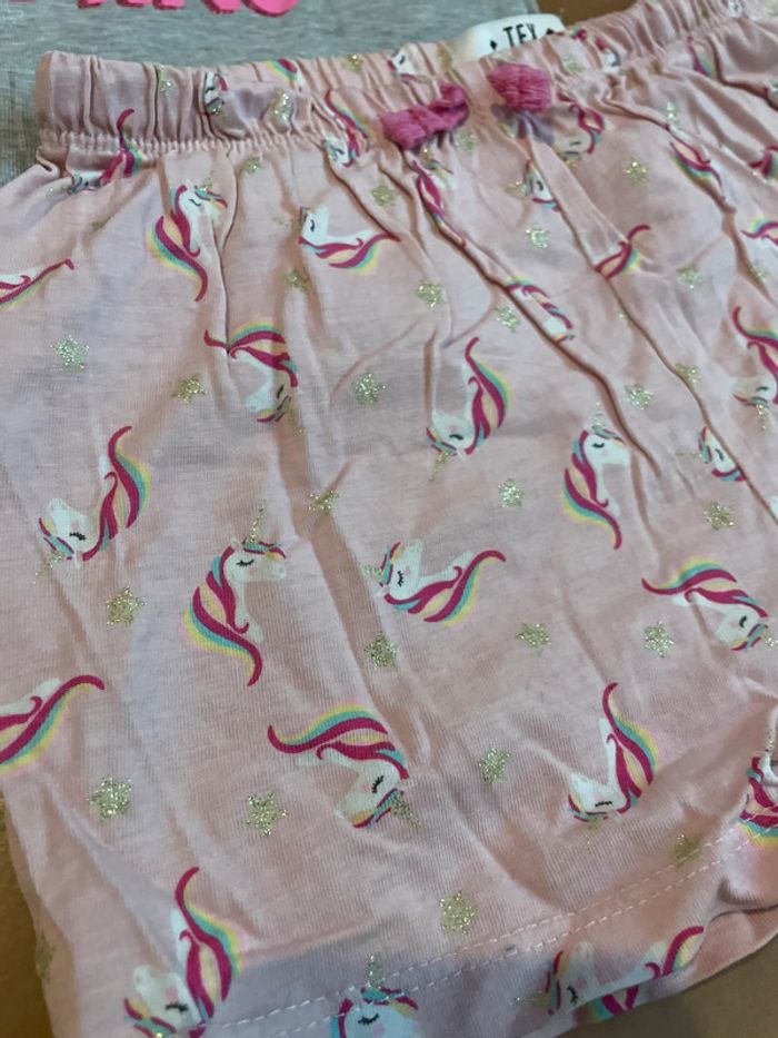 Pyjama fille 7/8 ans - photo numéro 3