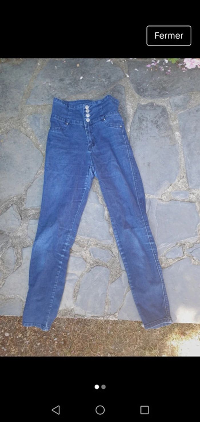 Magnifique jean jny taille ts haute xs s