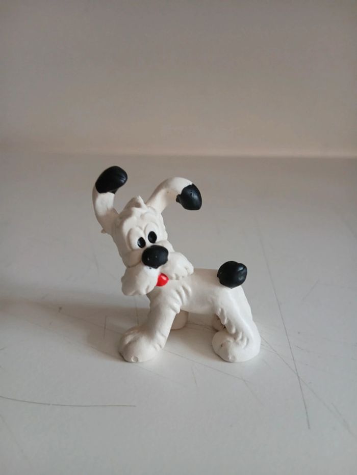 Figurine vintage idefix bully Bargaud 74