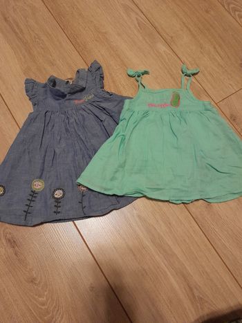 2 Robes  orchestra 1 mois