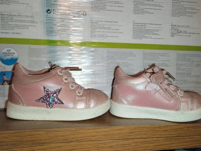 Chaussures fille taille 21