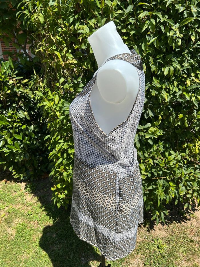 🎉 Superbe robe à motifs en viscose 🎉 - photo numéro 6