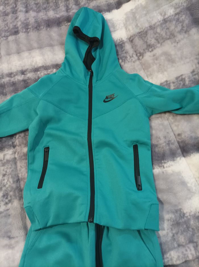 Ensemble nike - photo numéro 2