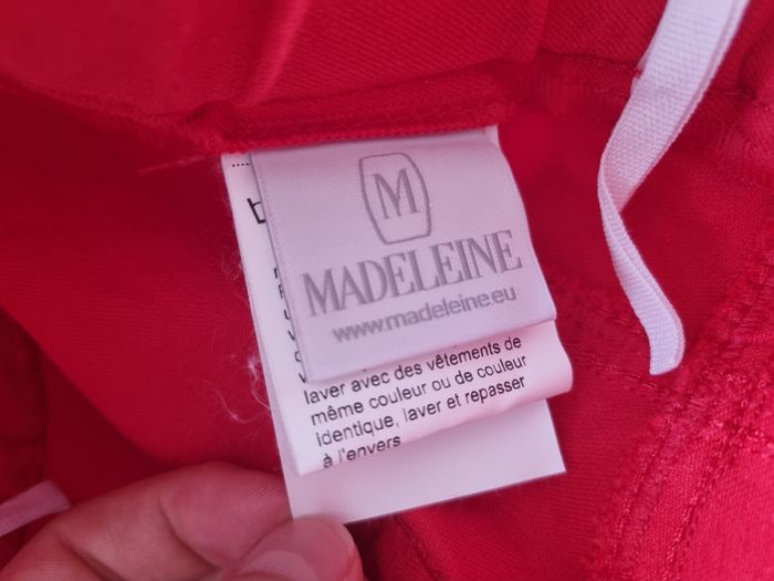Pantalon rouge - photo numéro 6