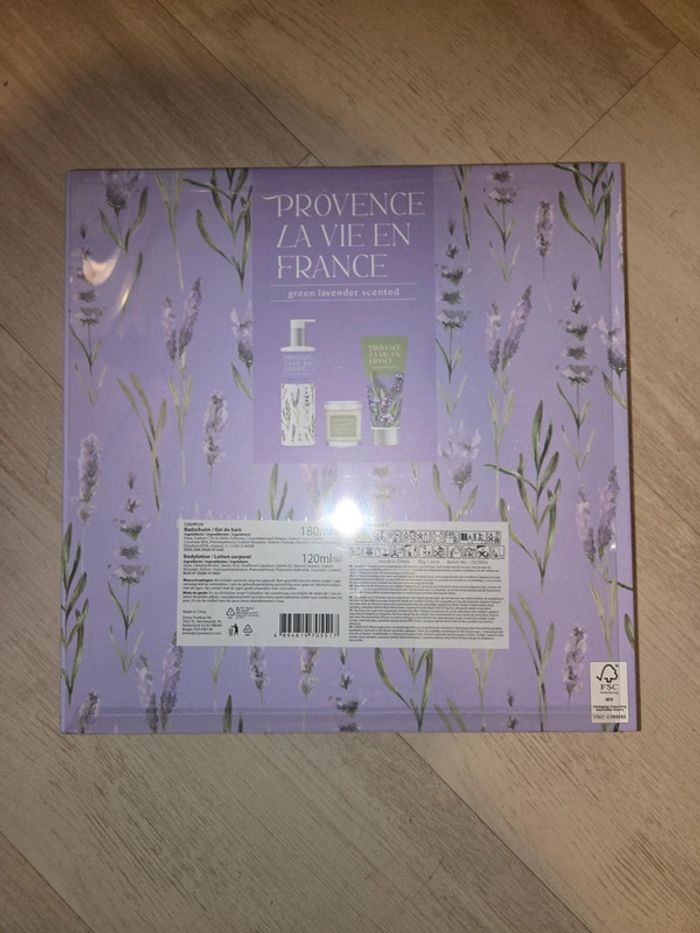 Coffret parfum lavande neuf - photo numéro 4