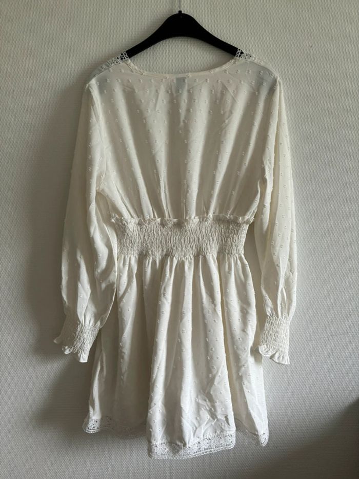 Robe blanche à pois blanc - photo numéro 4