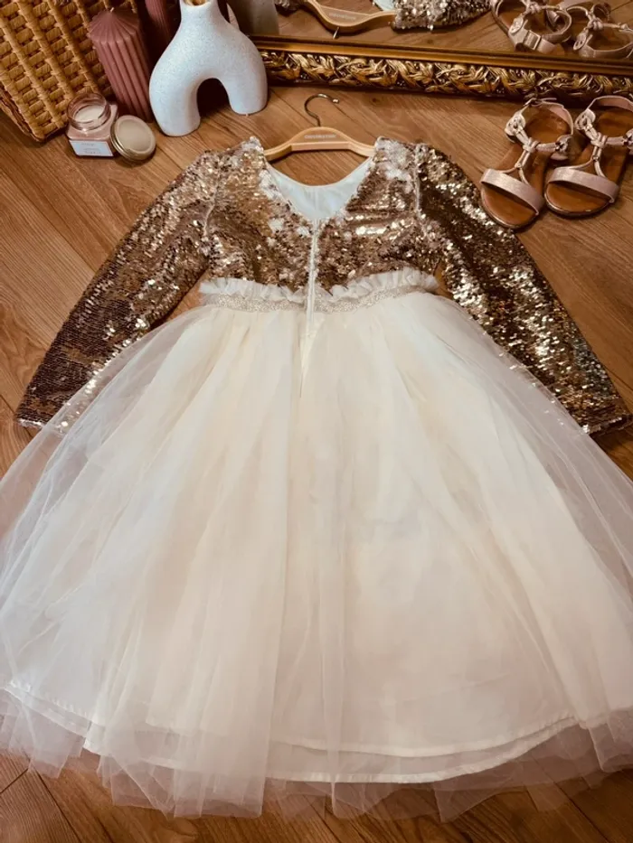 Taille 8 ans Robe créateur fille TAO crème doré * sequins tulle * 🌹 - photo numéro 7