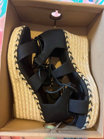 Chaussures compensées