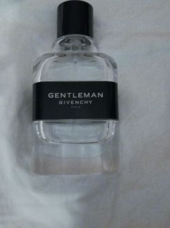 Bouteilles de parfum