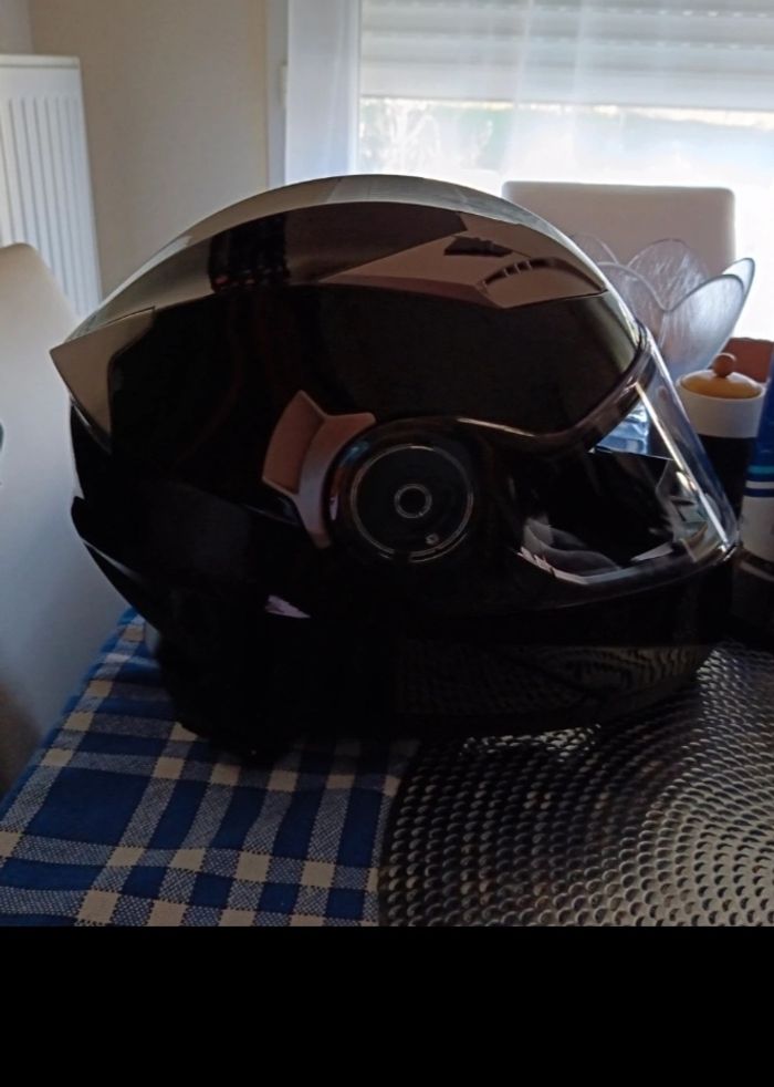 Casque moto - photo numéro 2
