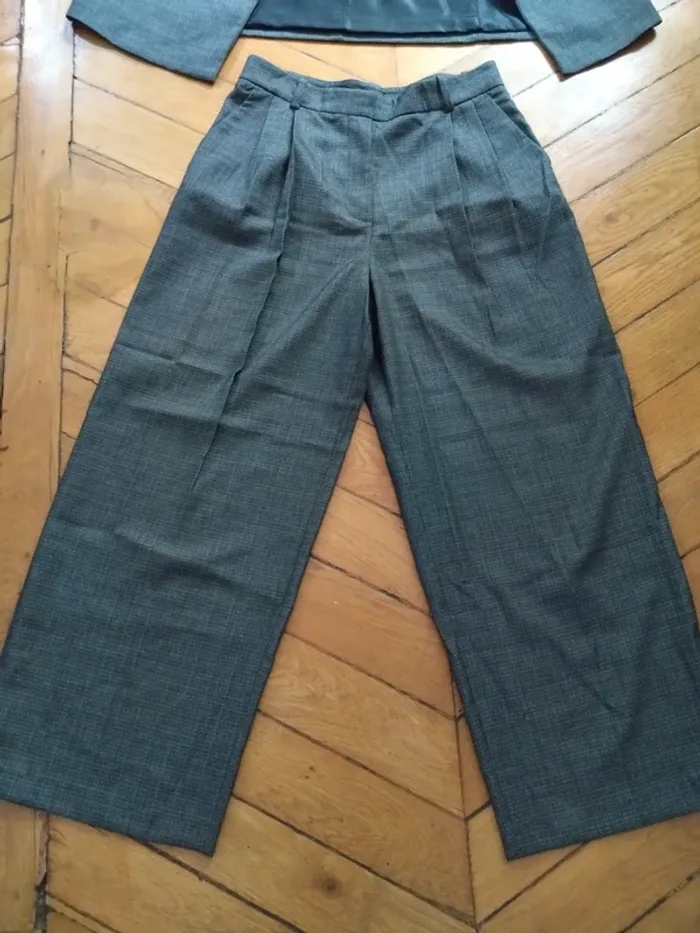 Tailleur Zara T.S 36 – Veste oversize & pantalon jambe large taille haute, gris chiné - photo numéro 3