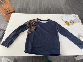 Sweat manche longue taille 14 ans marque tape à l’œil avec paillettes et sequin