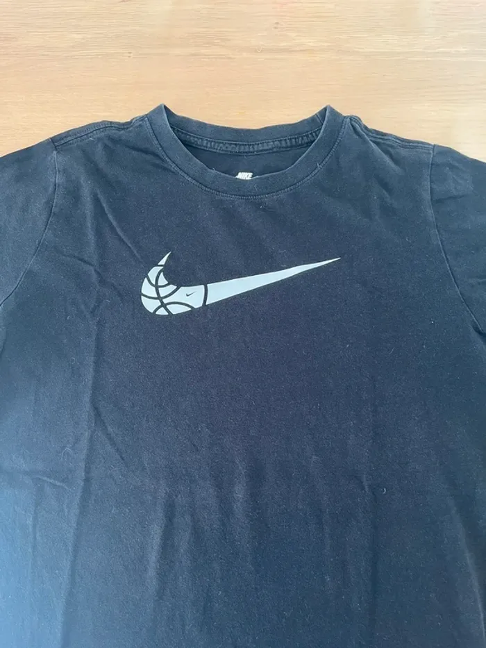 Tee-shirts Nike - photo numéro 2
