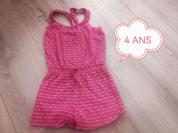 Combishort du pareil au même taille 4 ans