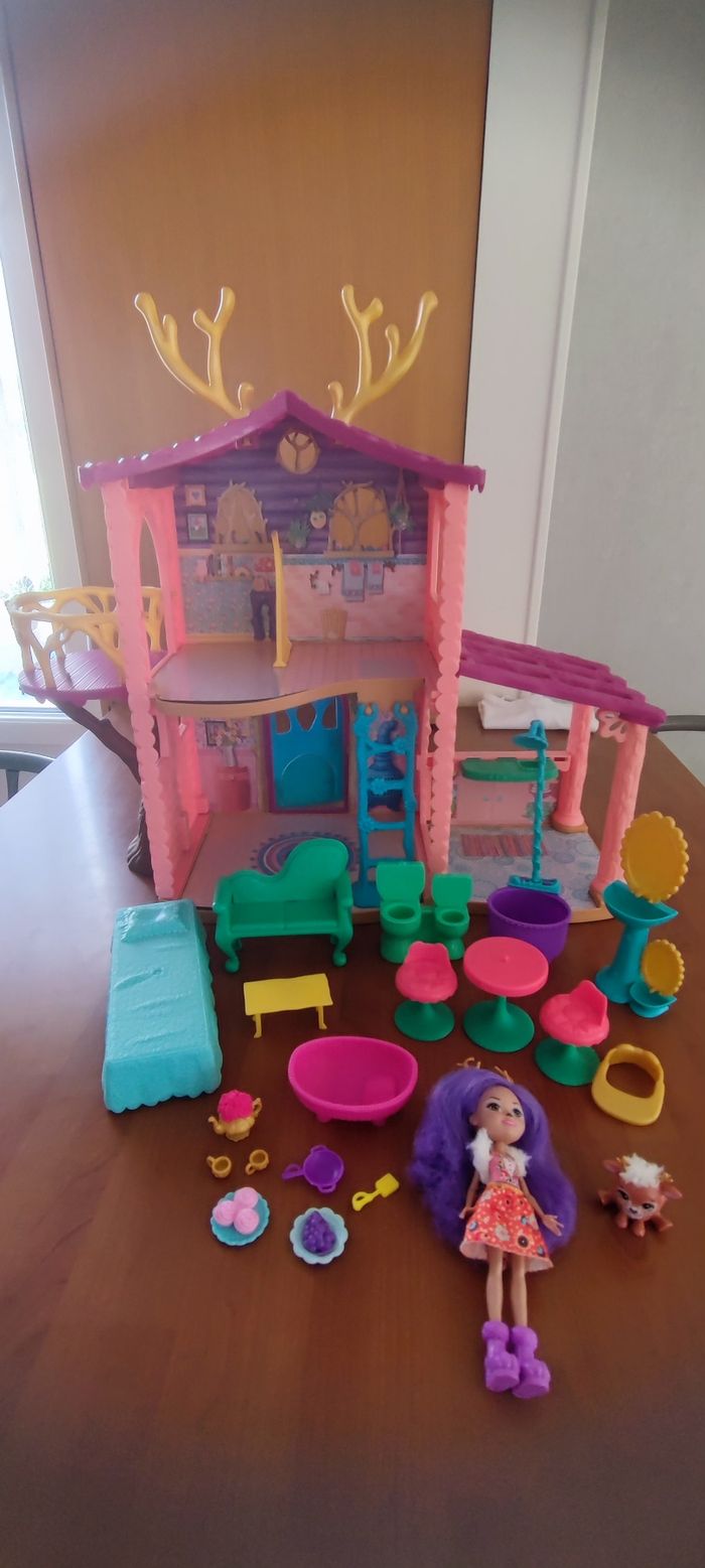 Maison enchantimals avec poupée et accessoires - photo numéro 9