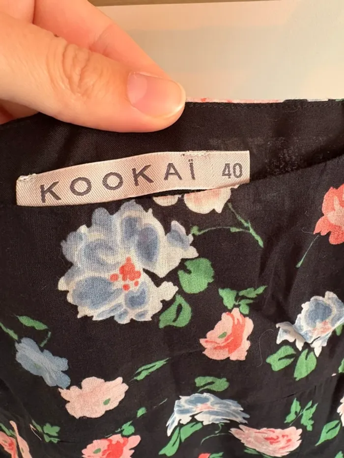 Robe kookai courte fleurie - photo numéro 2