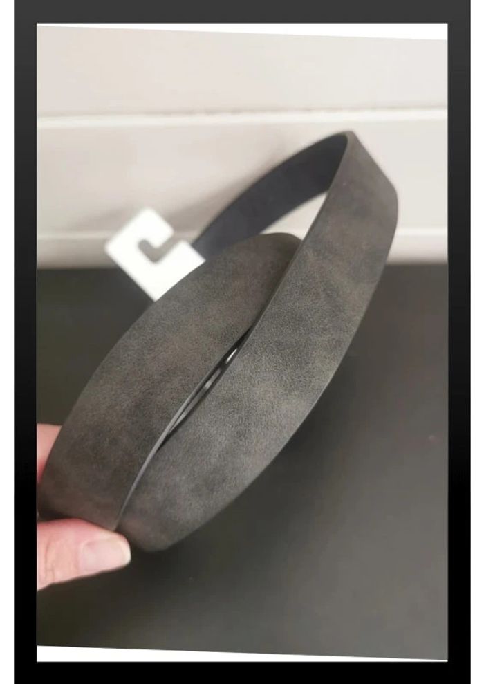 Ceinture en cuir noir pour femme - photo numéro 3