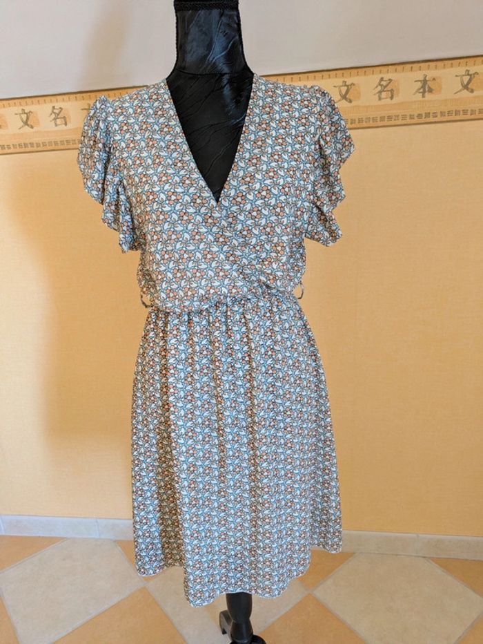Robe chic été décolleté tendance M 38 fashion très bon état - photo numéro 2
