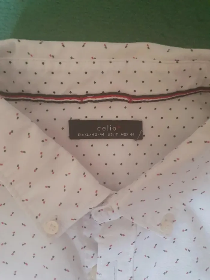 Chemise festive Celio taille XL - photo numéro 5