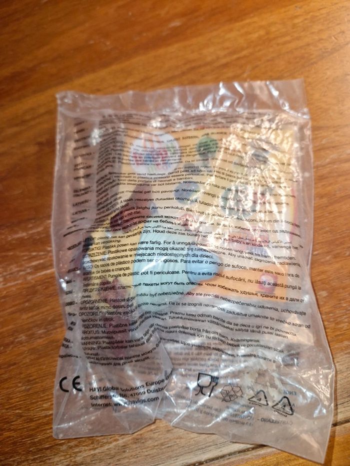 Jouet happy meal taz