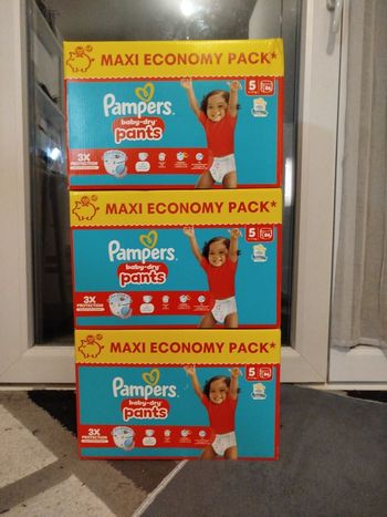 3 cartons pants taille 5 