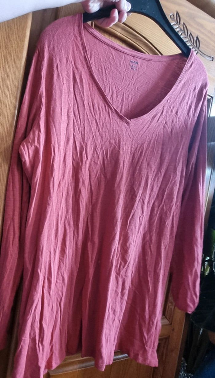 Tshirt corail rose 46 48 kiabi manches longues neuf sans étiquette jamais porté