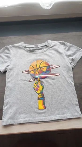 Tee-shirt manches courtes gris