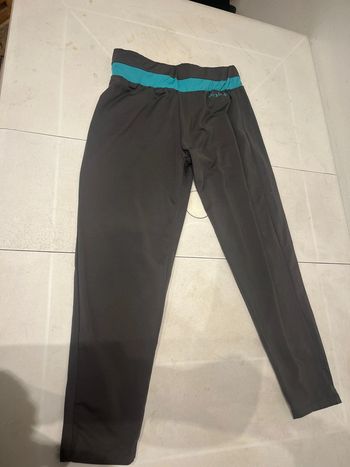 Pantalon sport taille 38