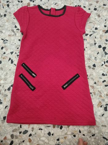 Robe manches courtes