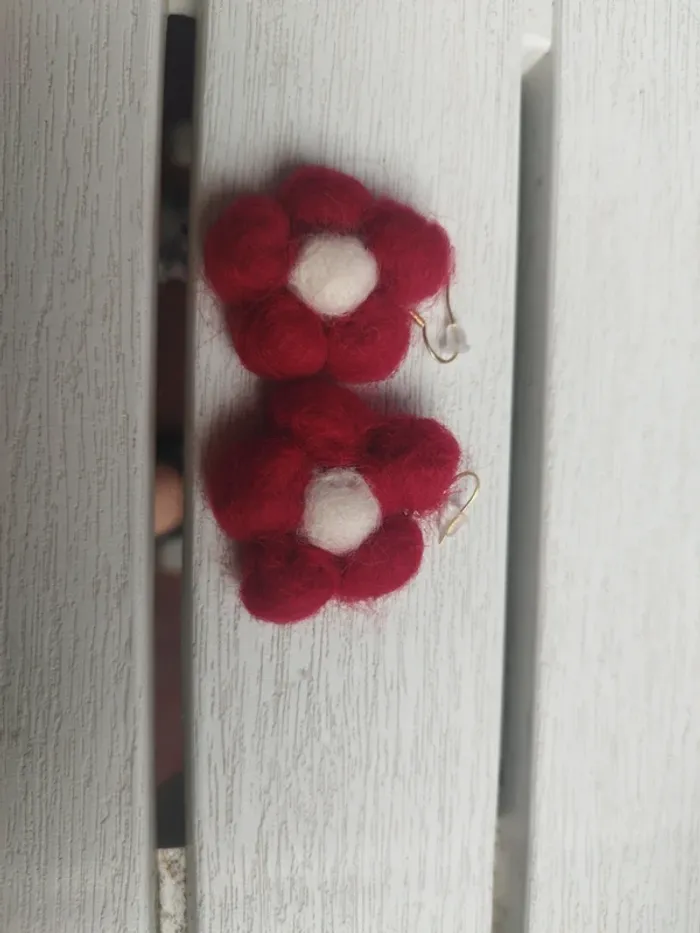 Boucle d'oreille marguerites