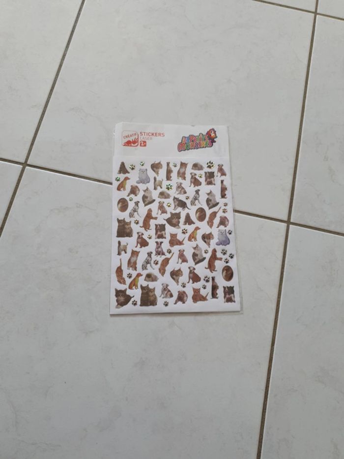 Planche de stickers chien et chat Neuf ZZ