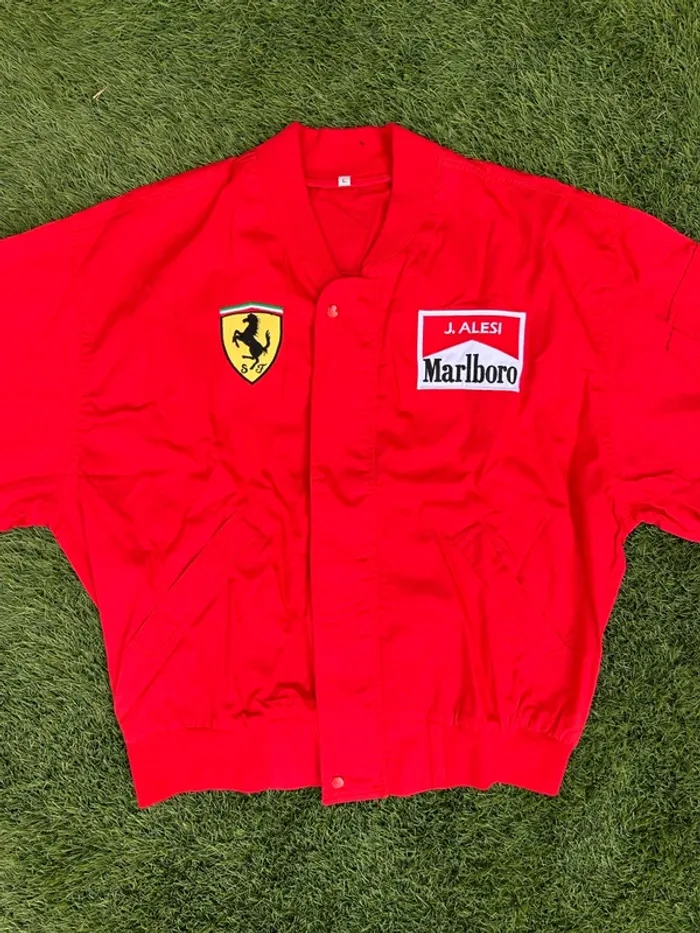 Veste Ferrari x Marlboro - photo numéro 4