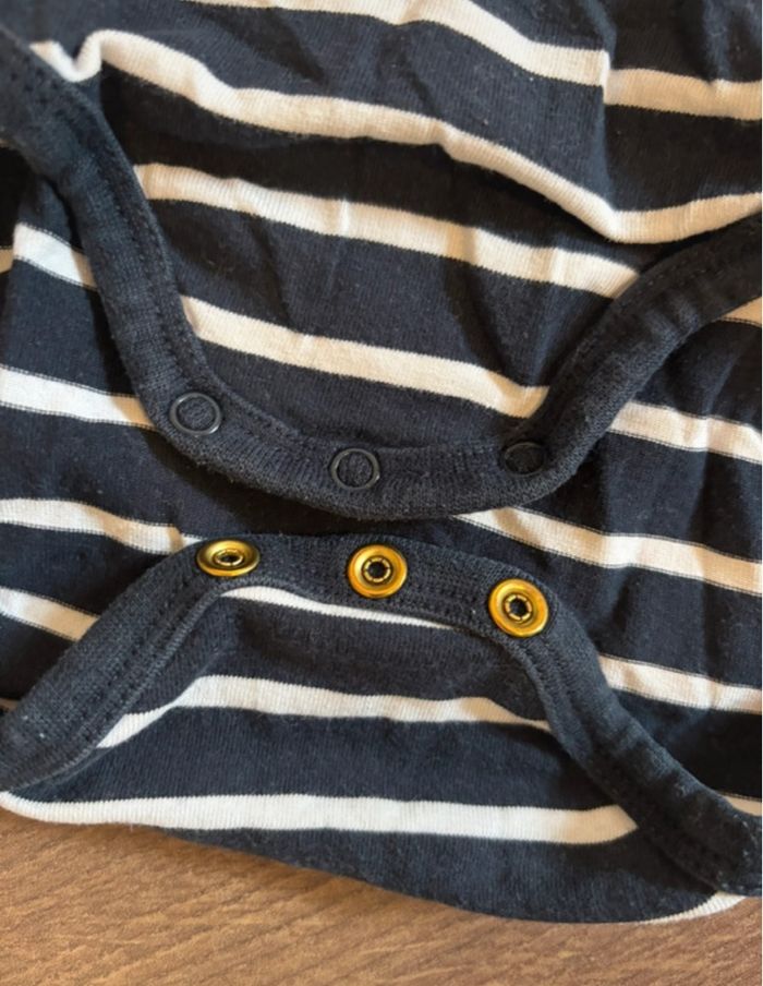 Body  bébé garçon 9 mois   Rayé bleu marine e blanc - photo numéro 4