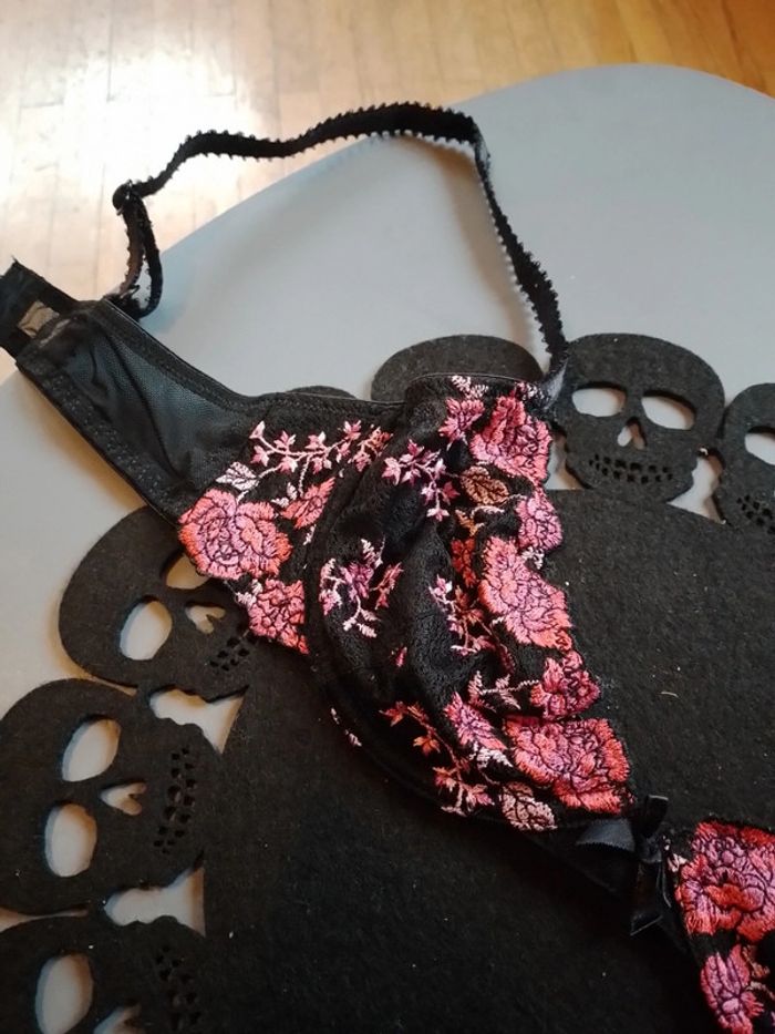 Soutien gorge femme noir et rose 85B - photo numéro 4