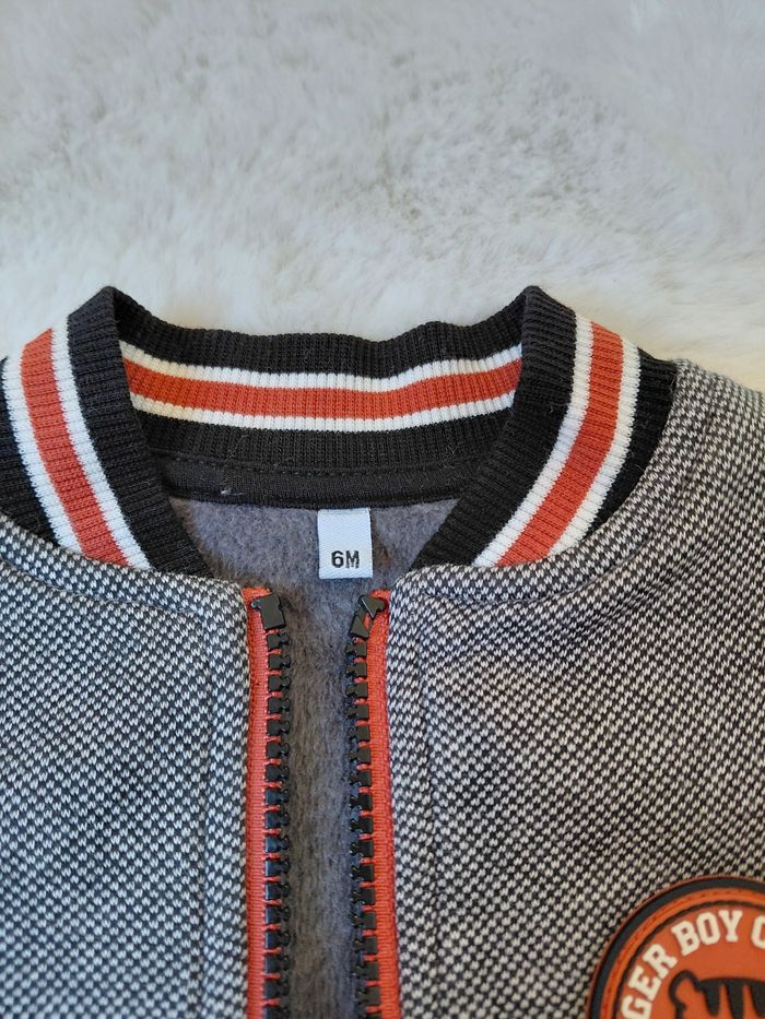 Veste 6 mois - photo numéro 4