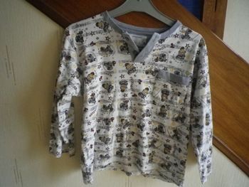 haut de pyjama