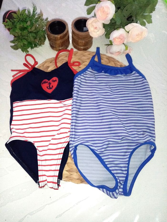 2 ans lot de 2 maillot de bain 1 pièces /Excellent état - photo numéro 2