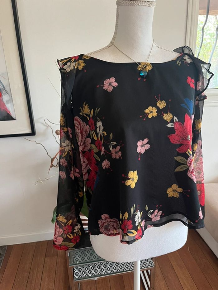 Blouse fleurie chic neuve avec étiquette - photo numéro 3