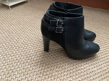 bottines cuir à talons André