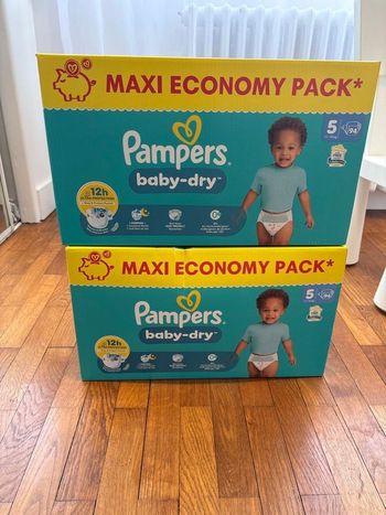 2 Pampers taille 5