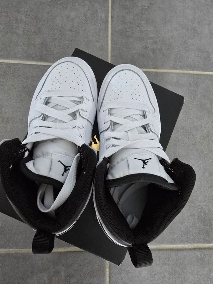 Basket montante Nike Jordan - photo numéro 8